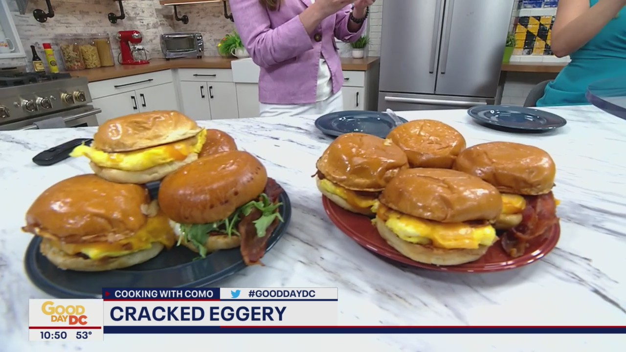 Cracked Eggery team is Cooking with Como