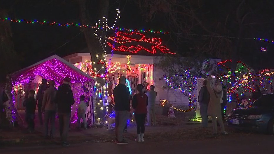 37th Street Lights continues to dazzle Austin residents