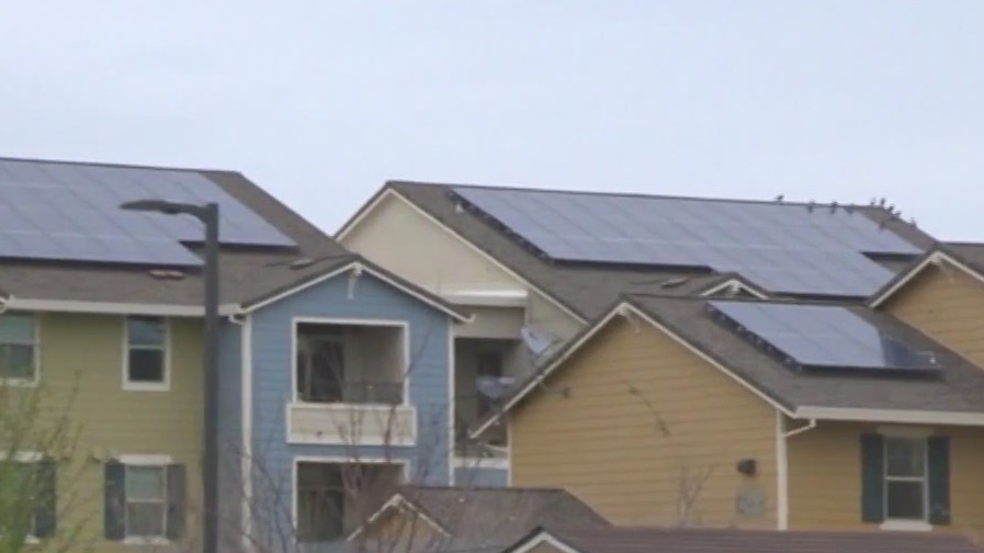 Solar panel sales plummet in Bay Area