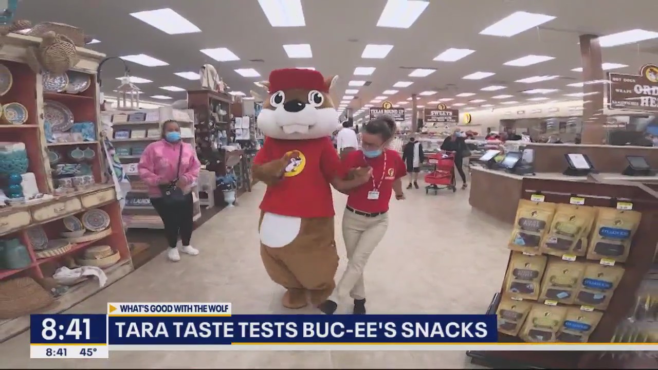 What's Good With the Wolf: Tara tastes Buc-ee's snacks