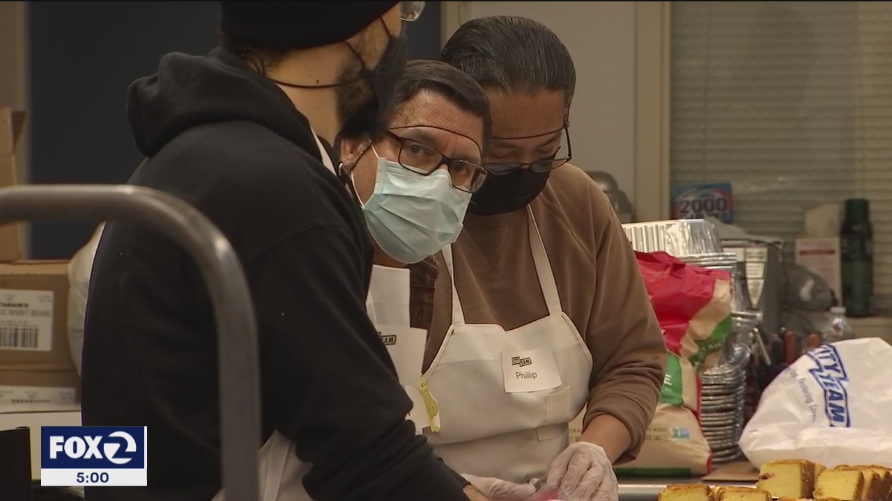 Kitchen at CityTeam in San Jose humming on Thanksgiving