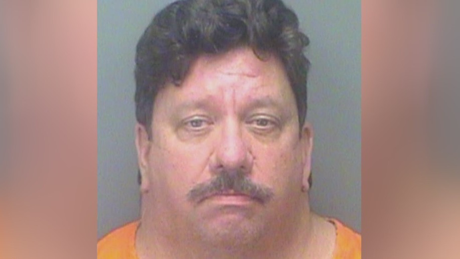 Pinellas pain clinic manager charge with extortion
