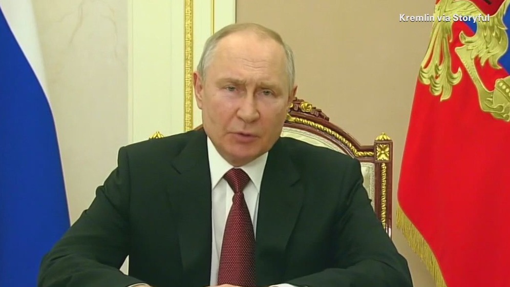 Mercenary mutiny raises questions about Russia