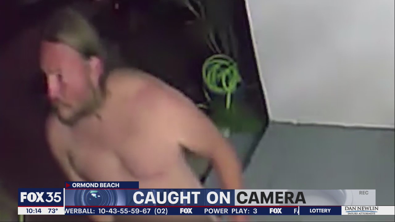 Naked Florida man caught on camera stealing American flag, police say