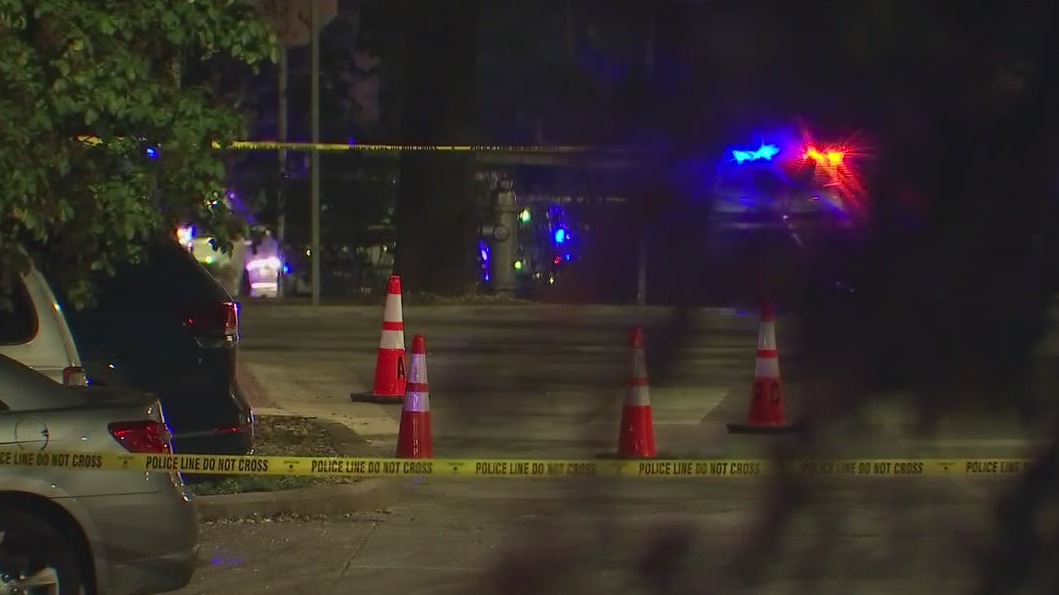 Teenager dead following downtown Austin 'gun battle'