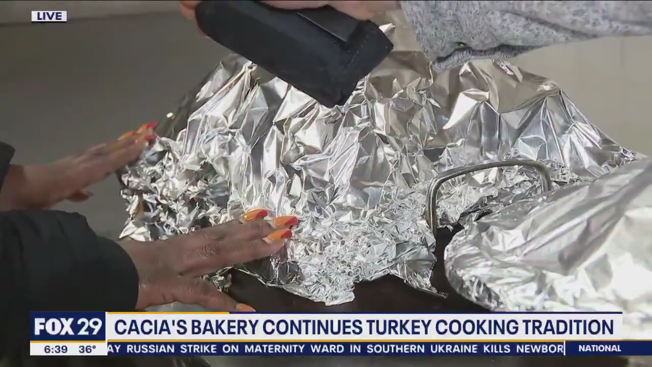 Cacia's Bakery continues turkey cooking tradition