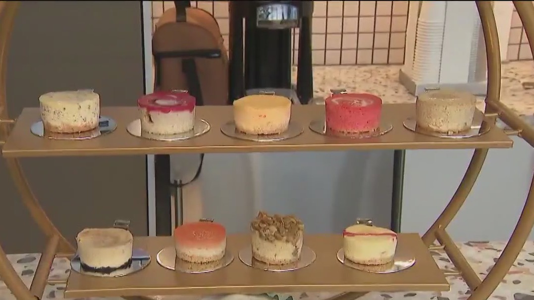 Johnny’s Cheesecakes feature flavors of Jamaica