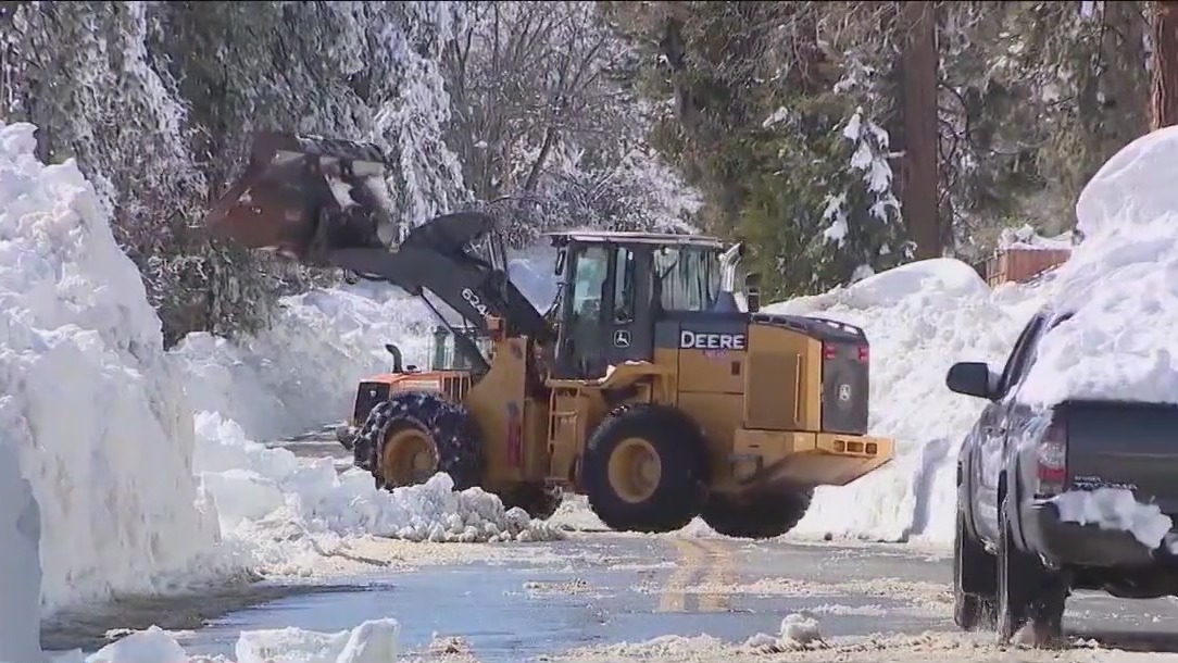 Sheriff Dicus responds to criticism as mountain residents remain trapped