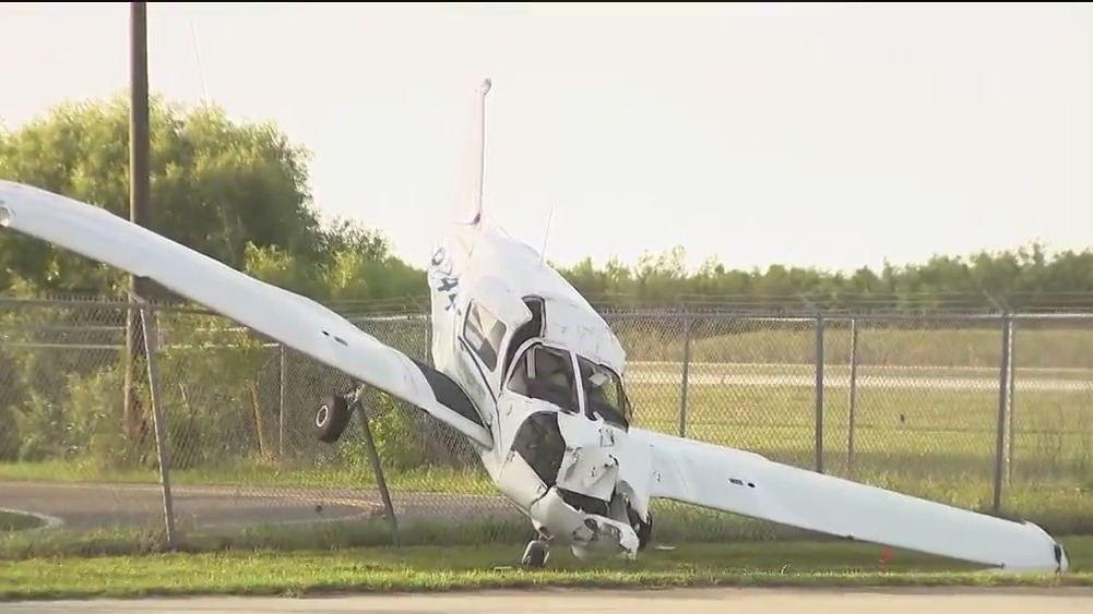 Severe weather causes planes to flip at Florida airport