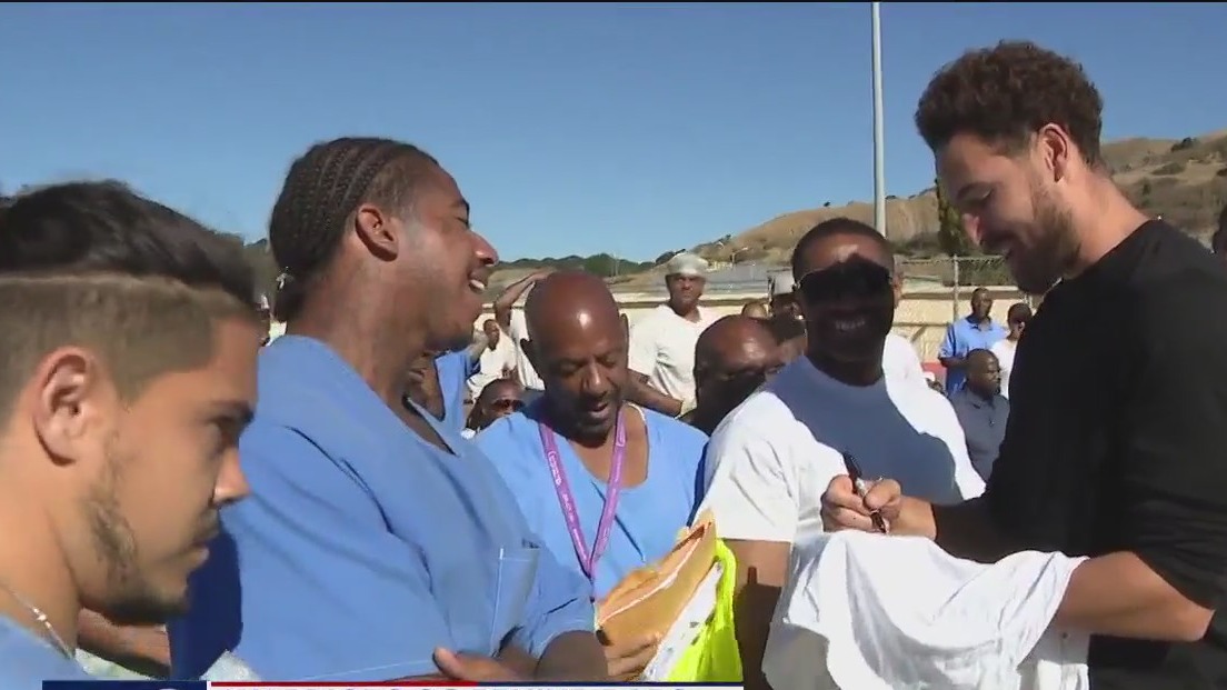 Warriors play ball at San Quentin