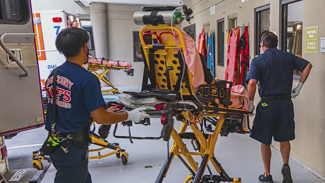 US breaks record for COVID-19 hospitalizations