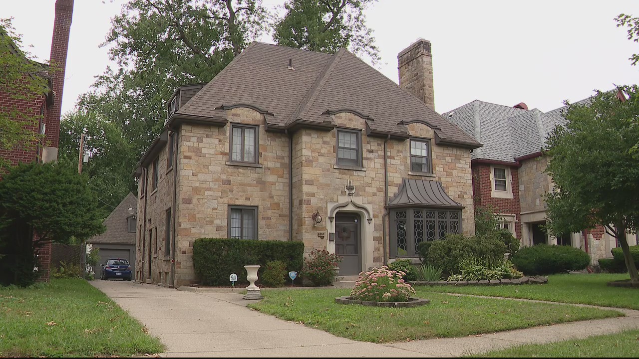 Go inside historic art deco homes during Detroit's University District tours