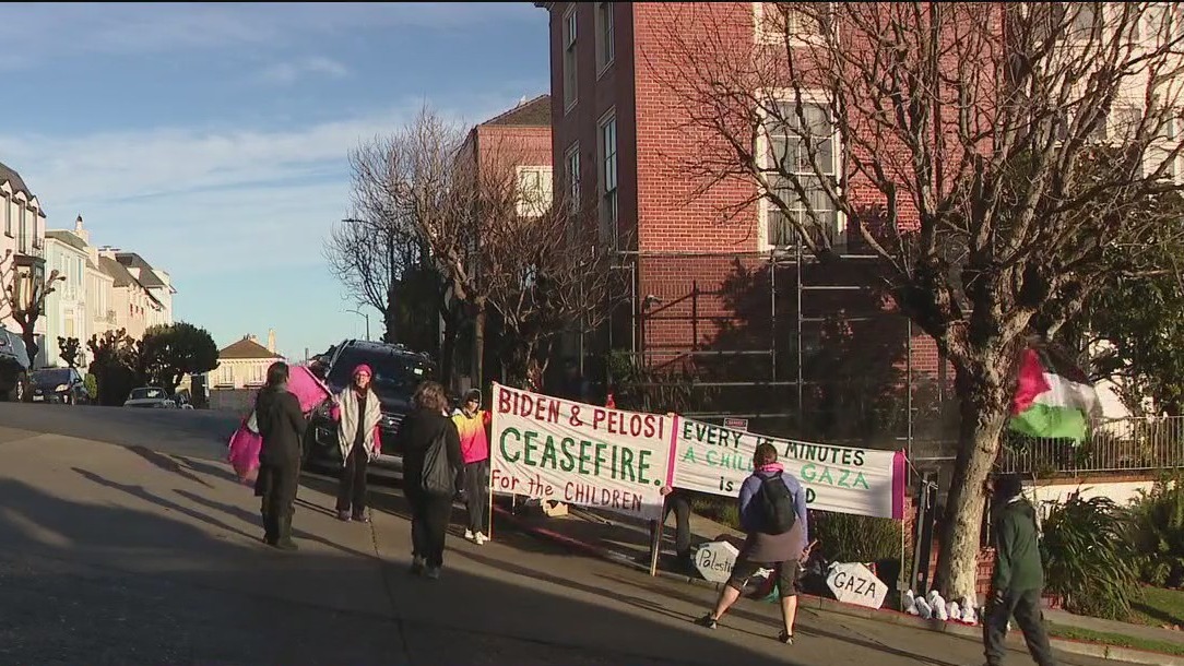 Ceasefire protest at Pelosi's San Francisco home