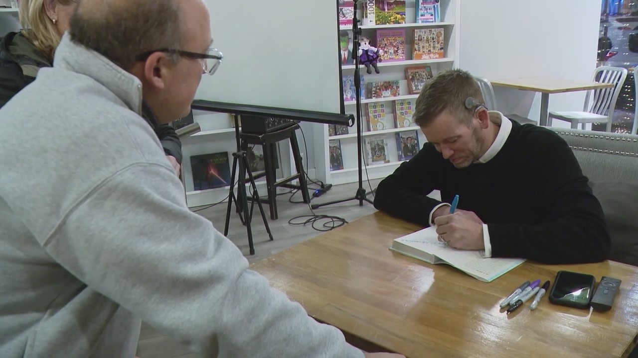 Chicago authors debut gets Hollywoods attention