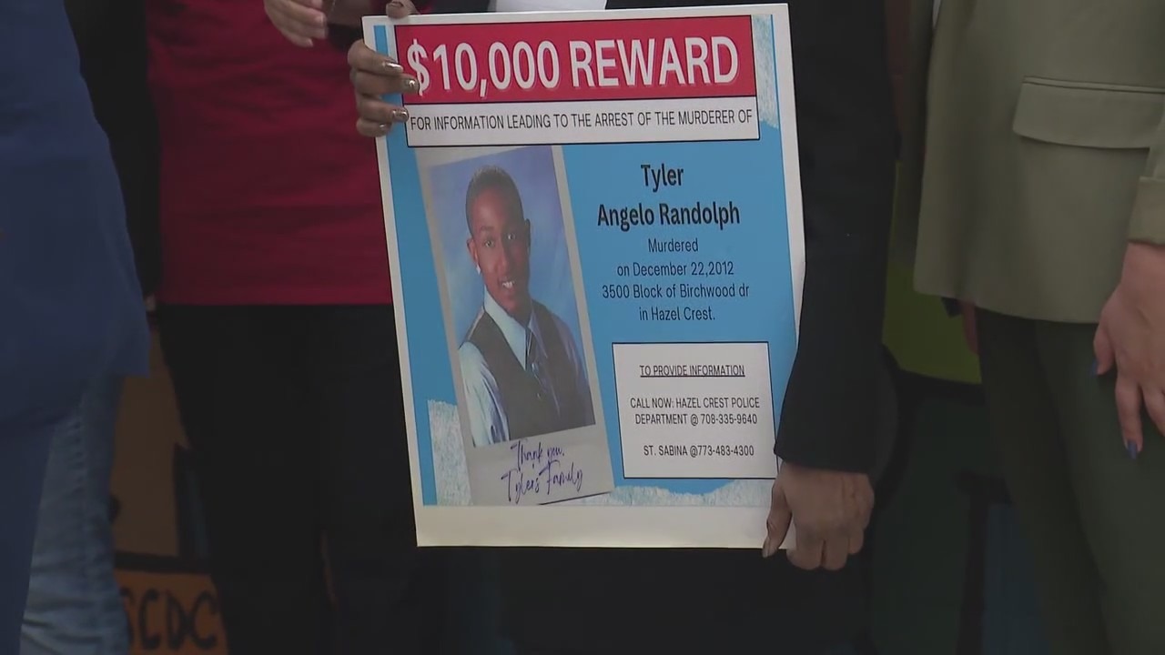 Chicago families of gun violence victims push for justice in unsolved murders