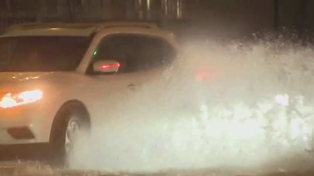 Debris flow warning near La Tuna Canyon Road