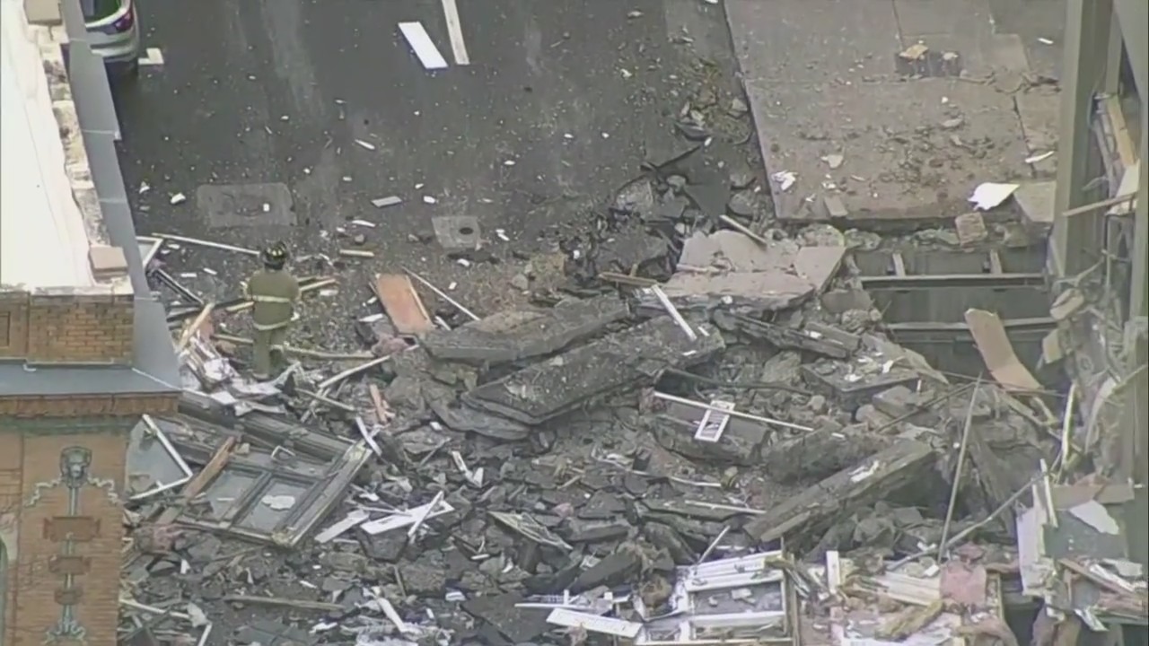 Hotel explosion rocks city in Texas