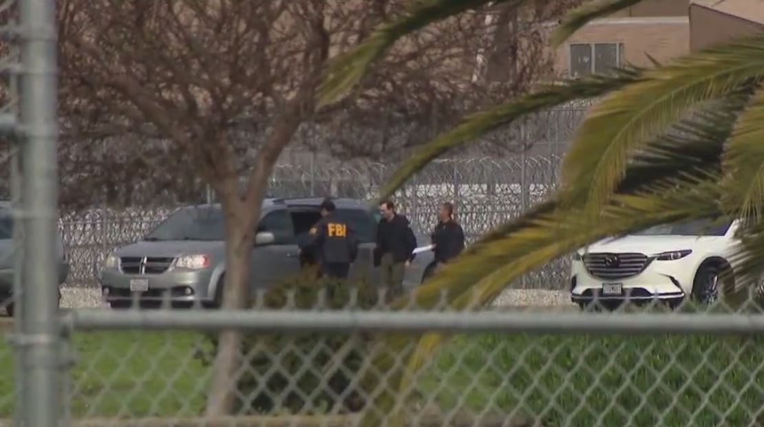 FBI agents swarm women's prison in Dublin