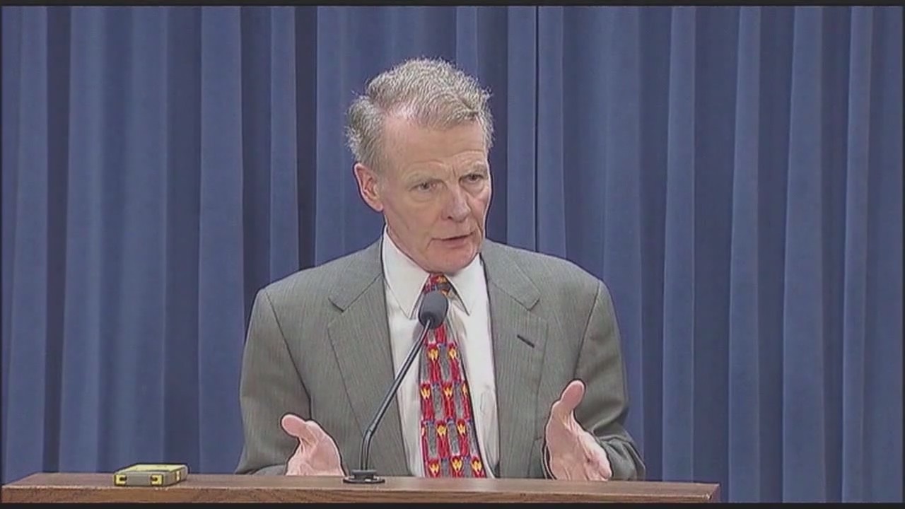 Madigan attempts to delay corruption trial