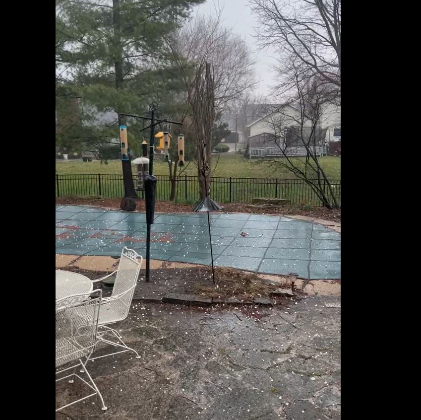 Video shows hail coming down in Aurora