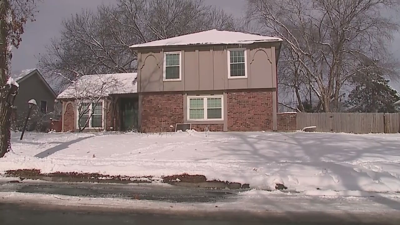Death investigation underway in Kansas City after Chiefs fans found dead in backyard