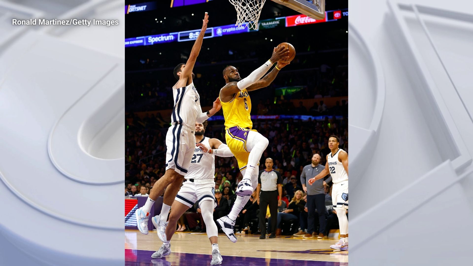Laker Nation all smiles after blowout lead over Grizzlies Game 6